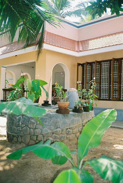 Indira Guesthouse Kovalam Exterior foto